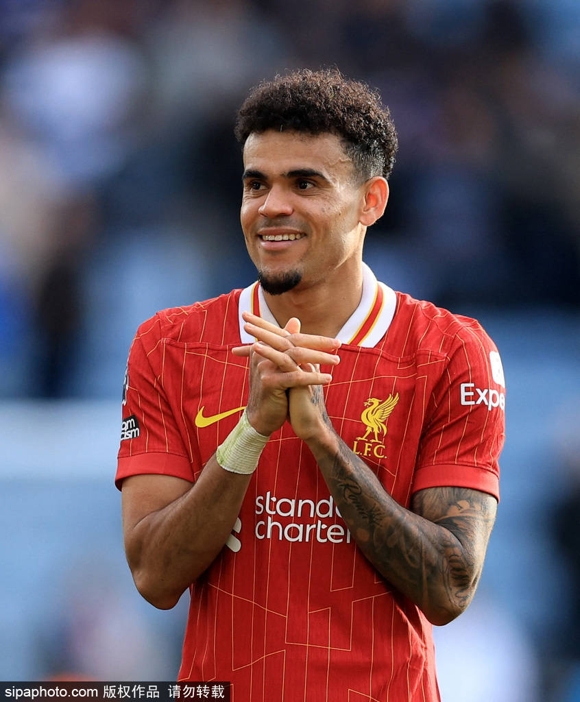 憑藉身高優 憑藉身高優