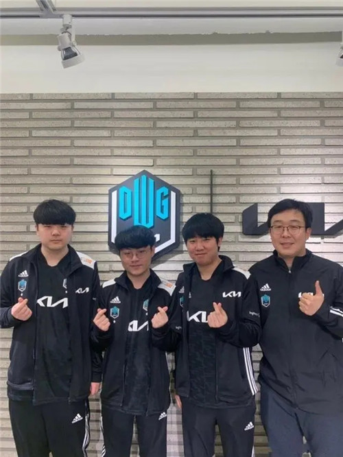 们的球迷想 们的球迷想